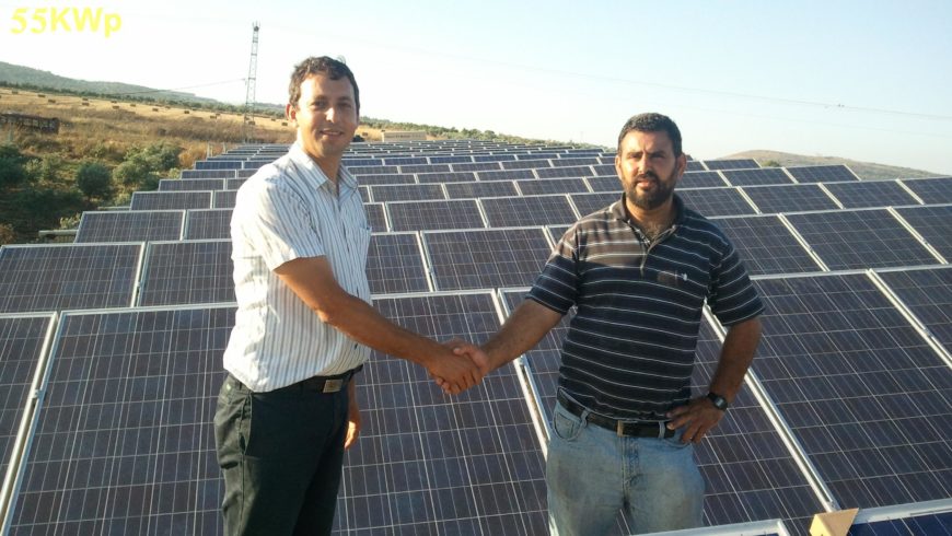 إتمام تركيب أنظمة طاقة شمسيّة في سبعة بلدات عربية